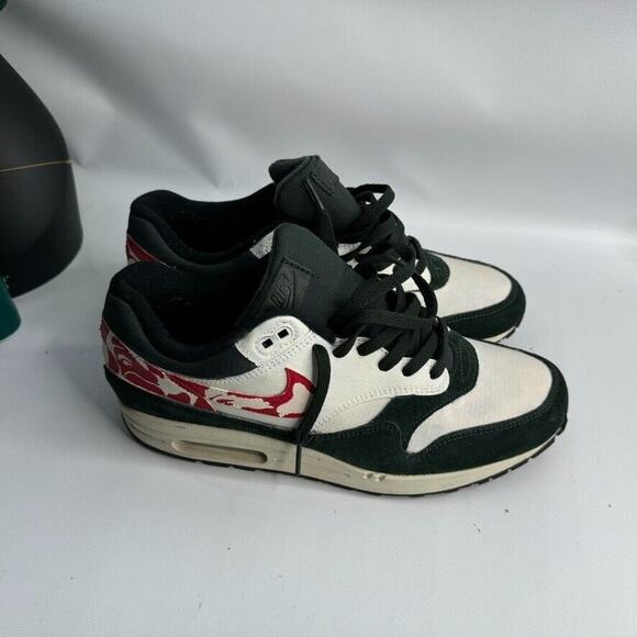 Nike Air Max 1 Outdoor Green 2019 Customize Size 9.5 (READ) - Picture 1 of 8